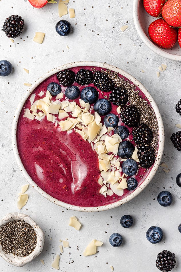 Keto Smoothie Bowl with Berries